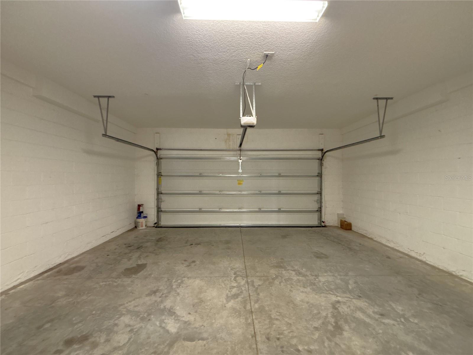 RANDALL WALK - Residential Lease