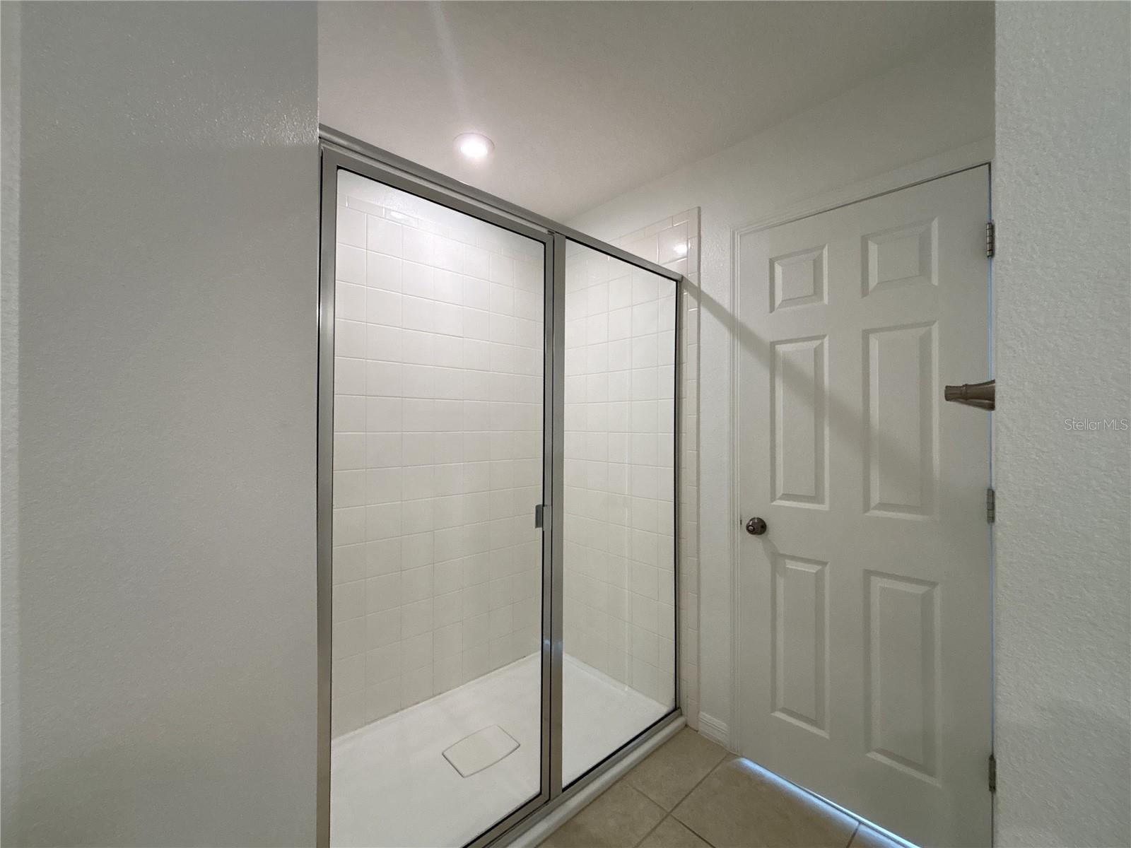 RANDALL WALK - Residential Lease