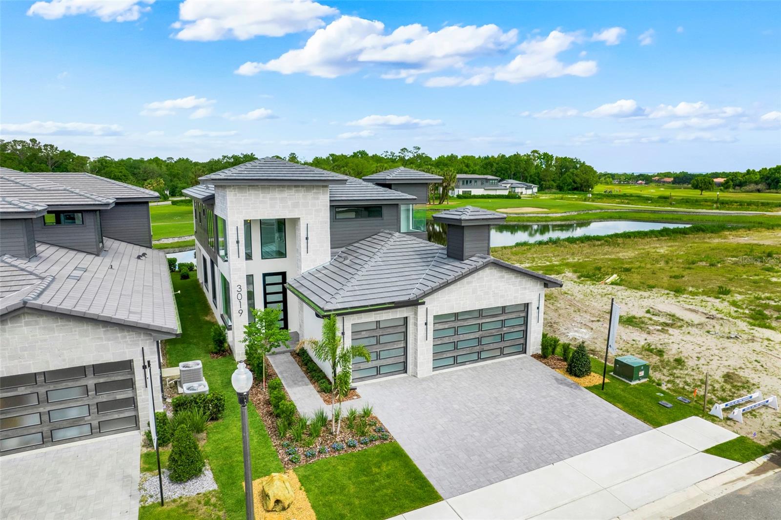 HAMPTON GREEN AT PROVIDENCE - Residential