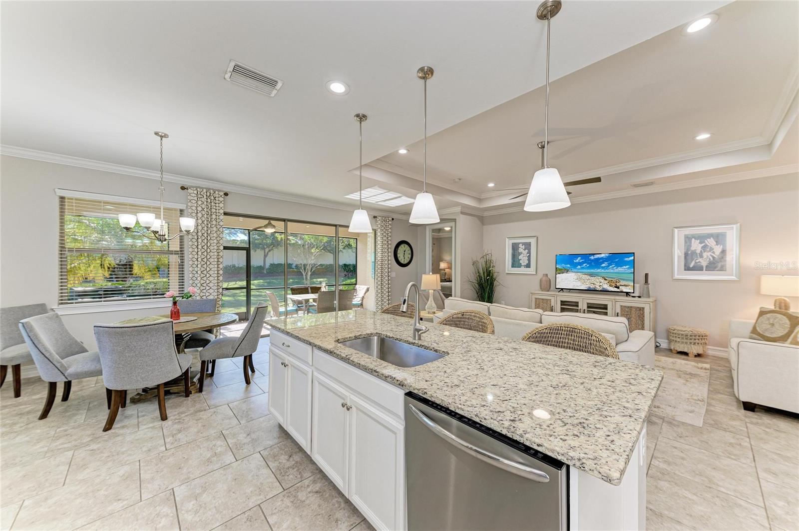 TOSCANA ISLES - Residential