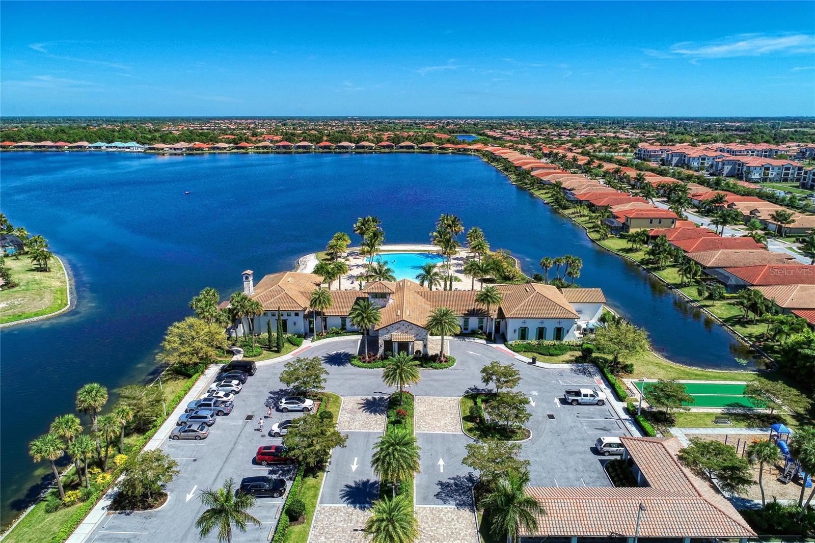 TOSCANA ISLES - Residential