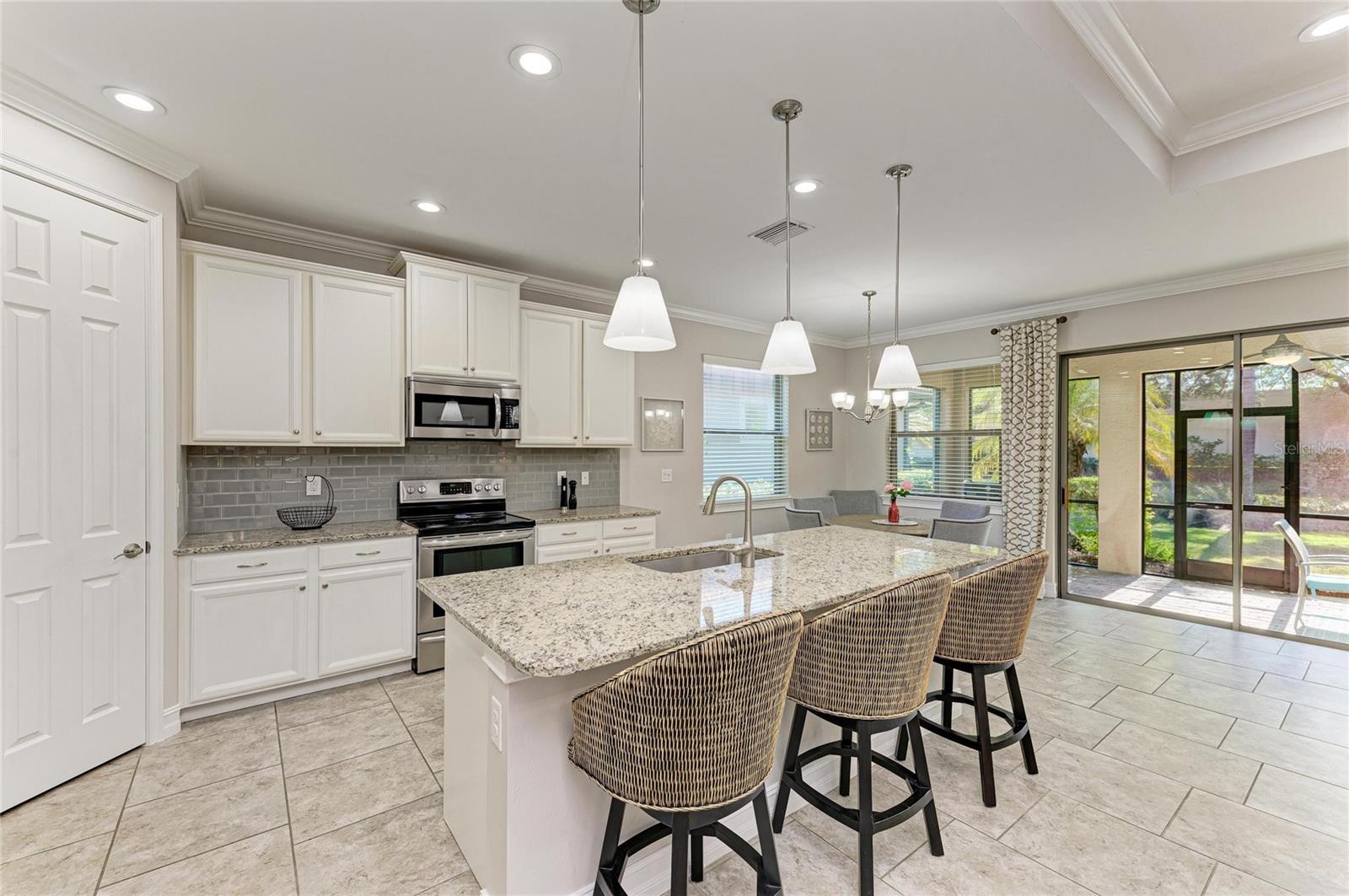 TOSCANA ISLES - Residential