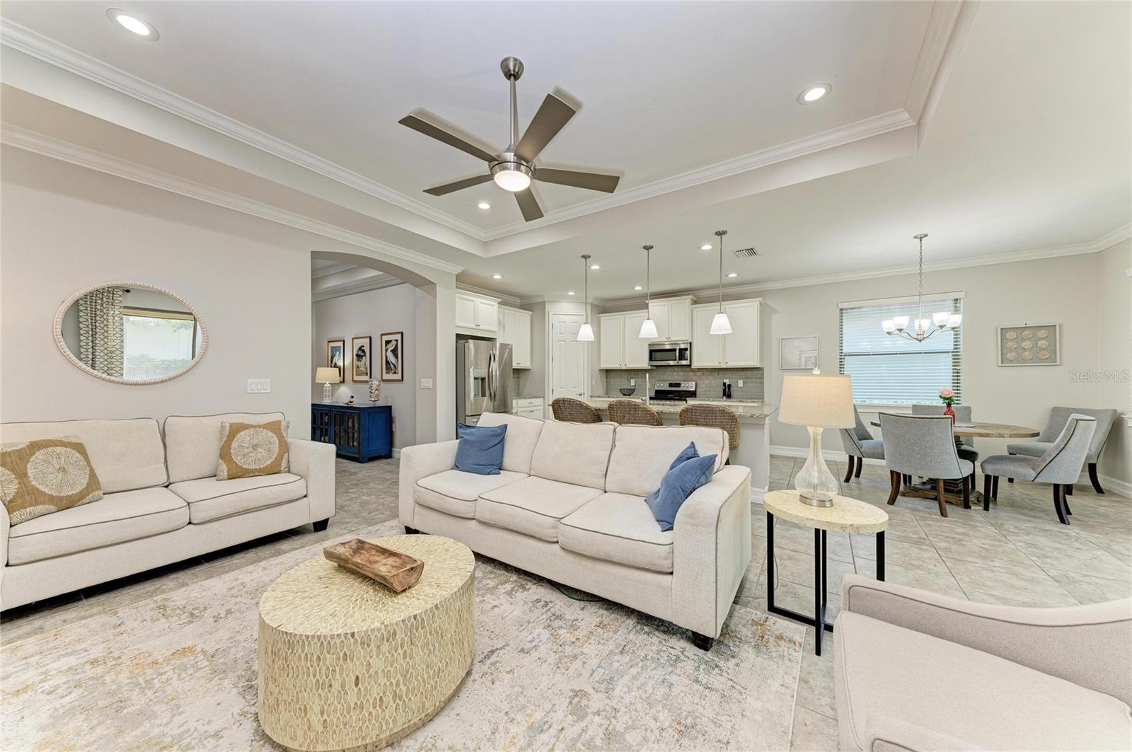 TOSCANA ISLES - Residential