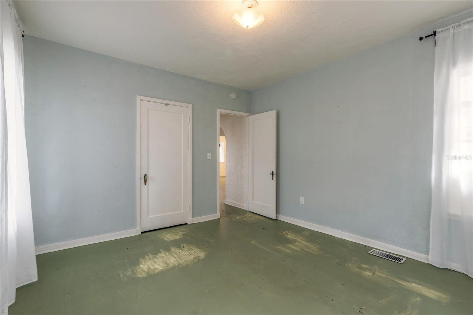 VIRGINIA PARK - Residential