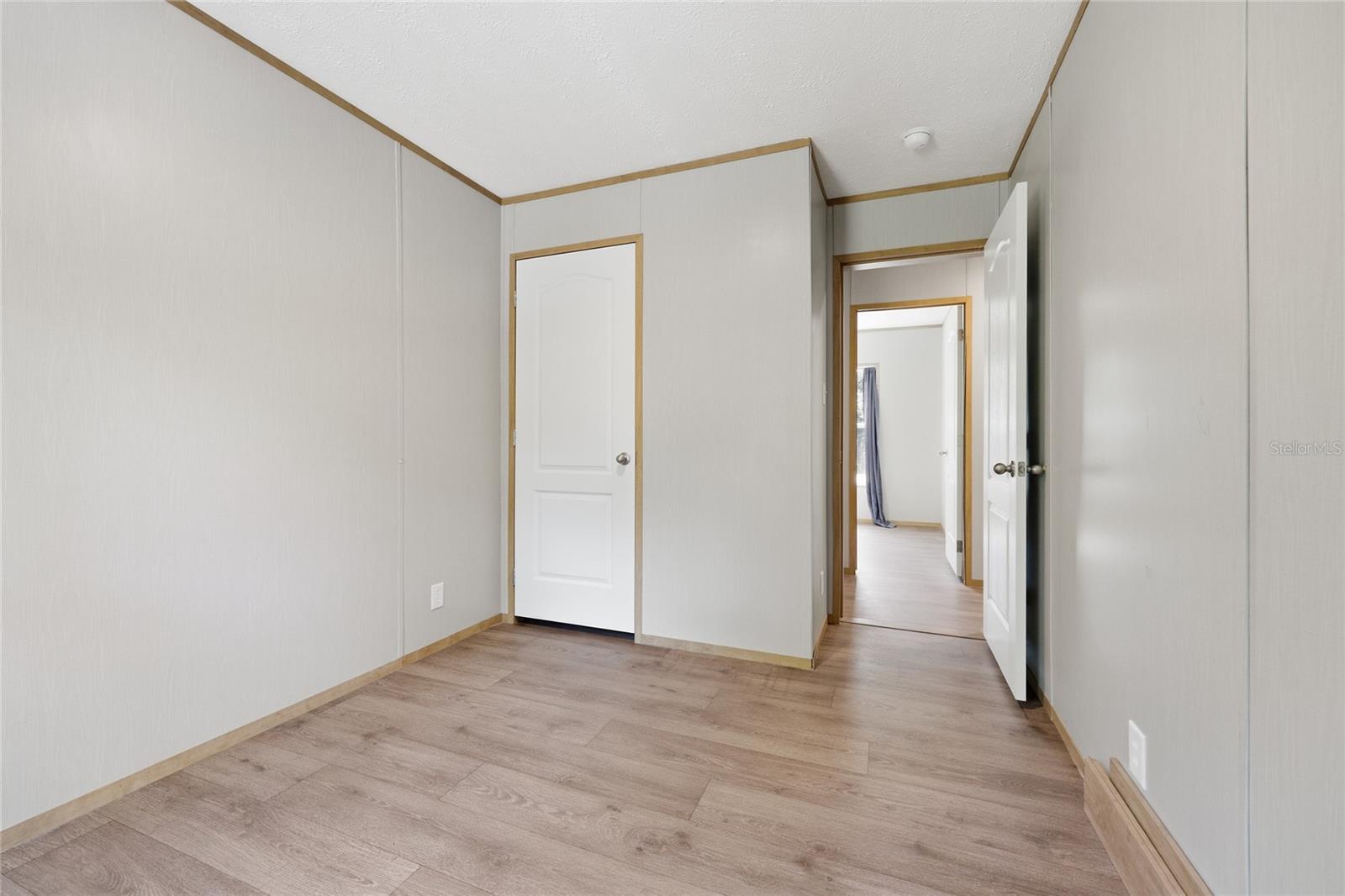 OAK MEADOWS - Residential
