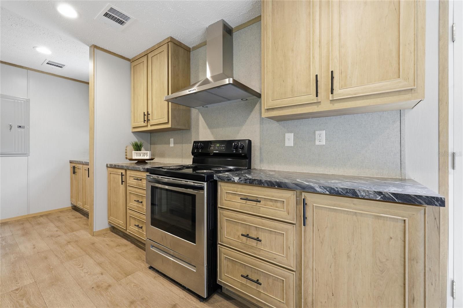 OAK MEADOWS - Residential
