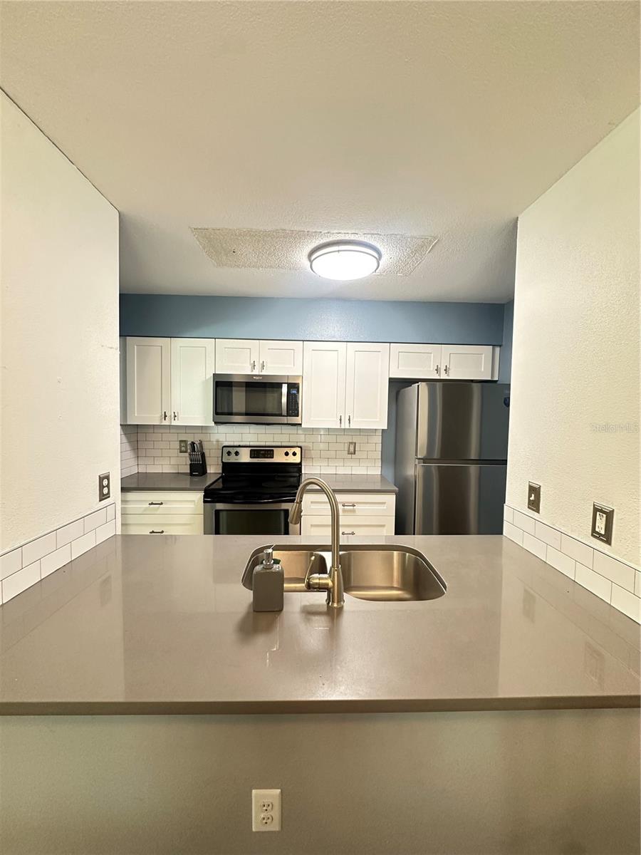 PROVIDENCE TWNHMS PH 3 - Residential Lease