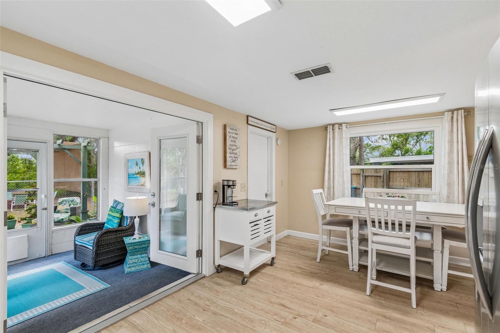 GOLDEN ACRES - Residential