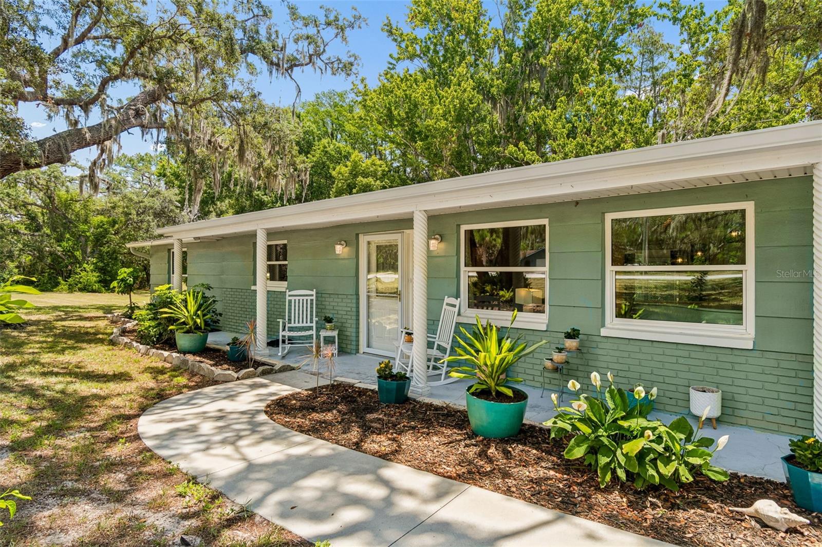 GOLDEN ACRES - Residential