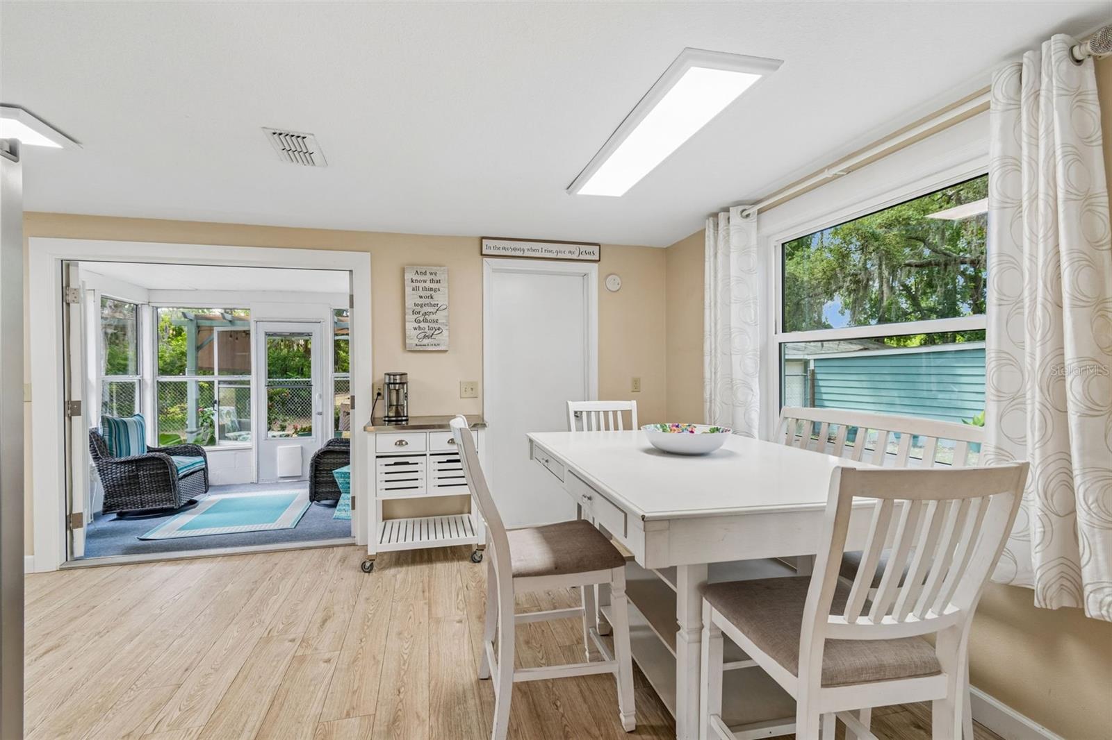 GOLDEN ACRES - Residential