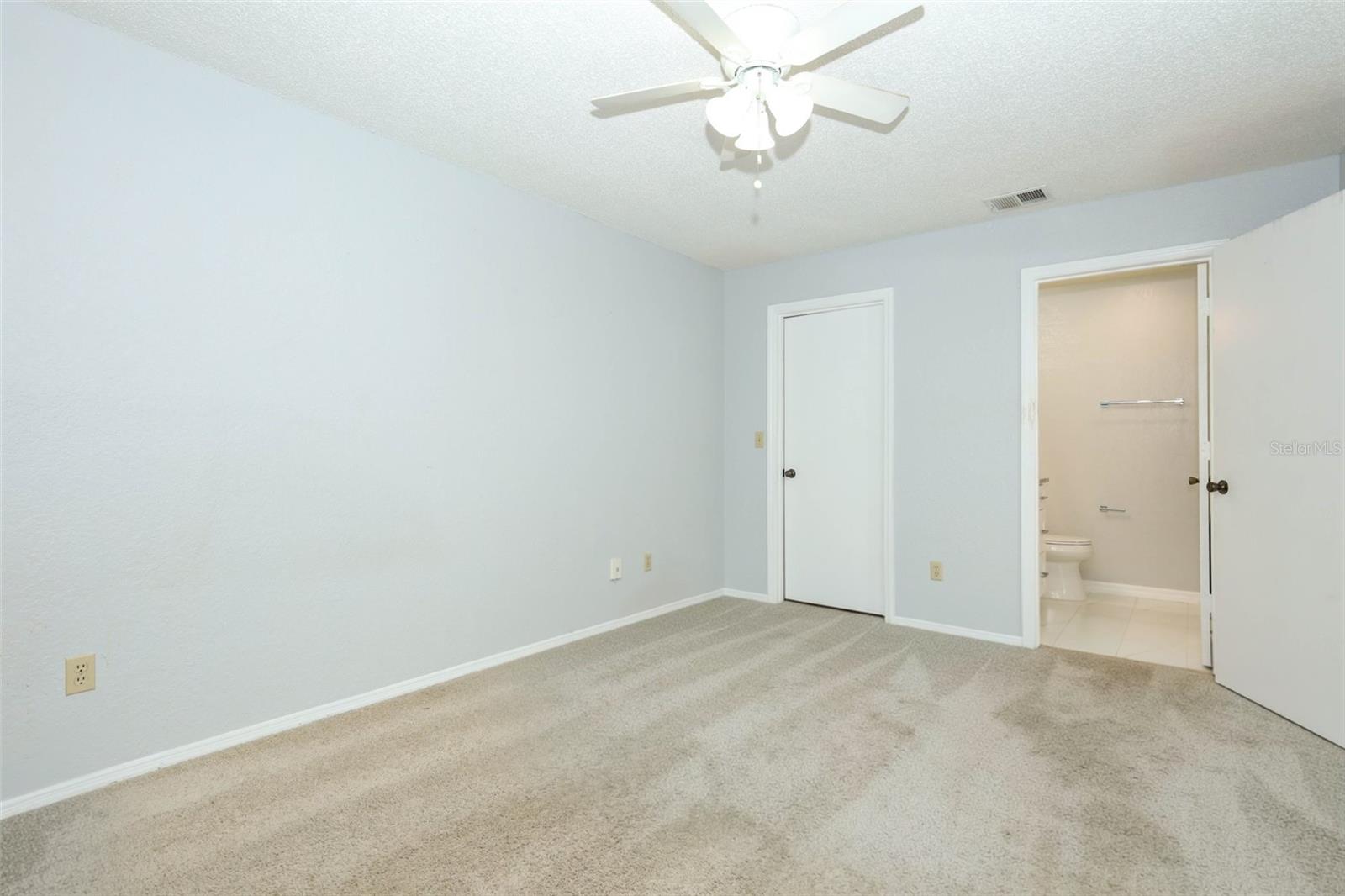 WATERFORD LNDG CONDO - Residential