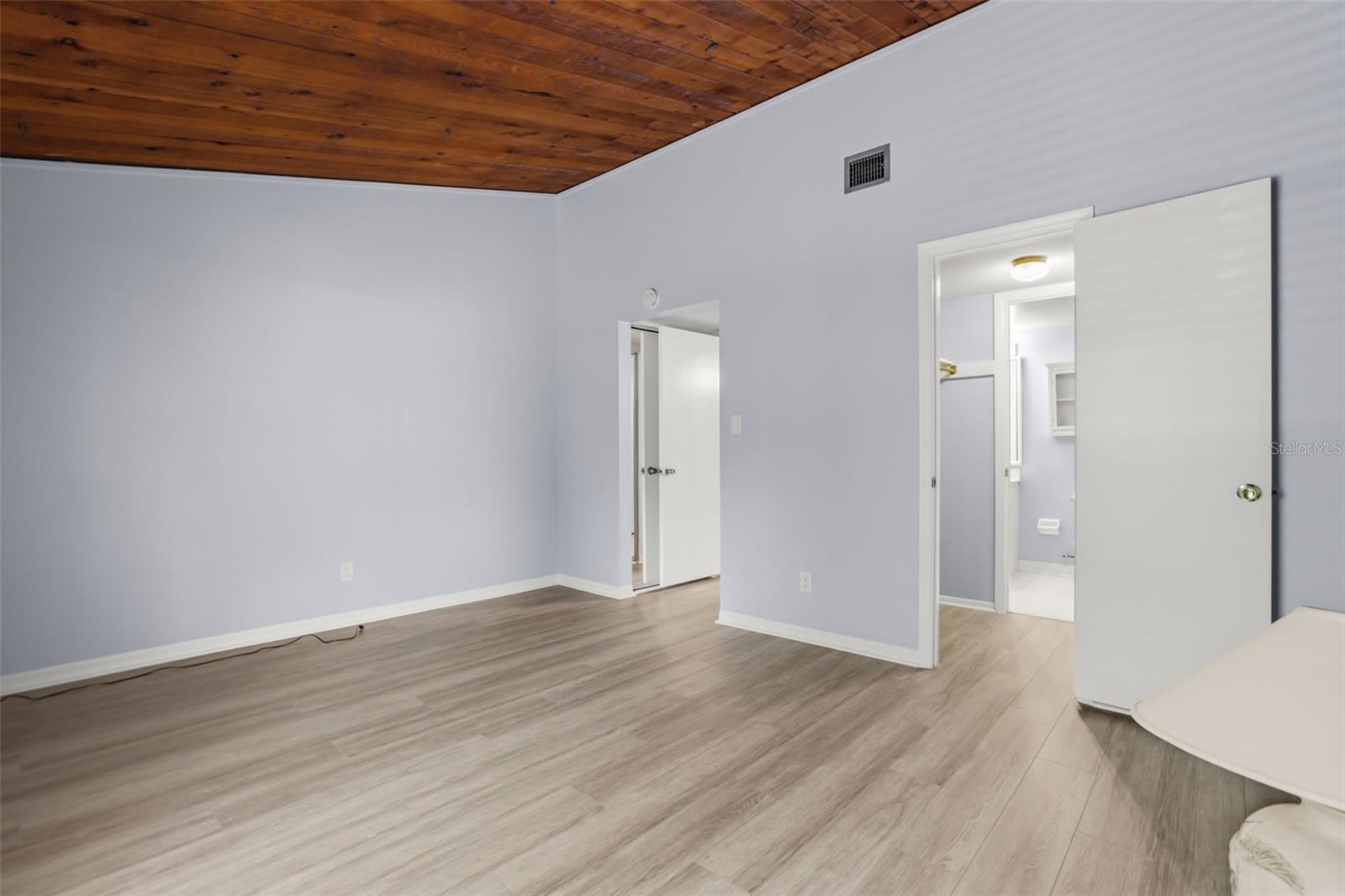 CAPISTRANO - Residential