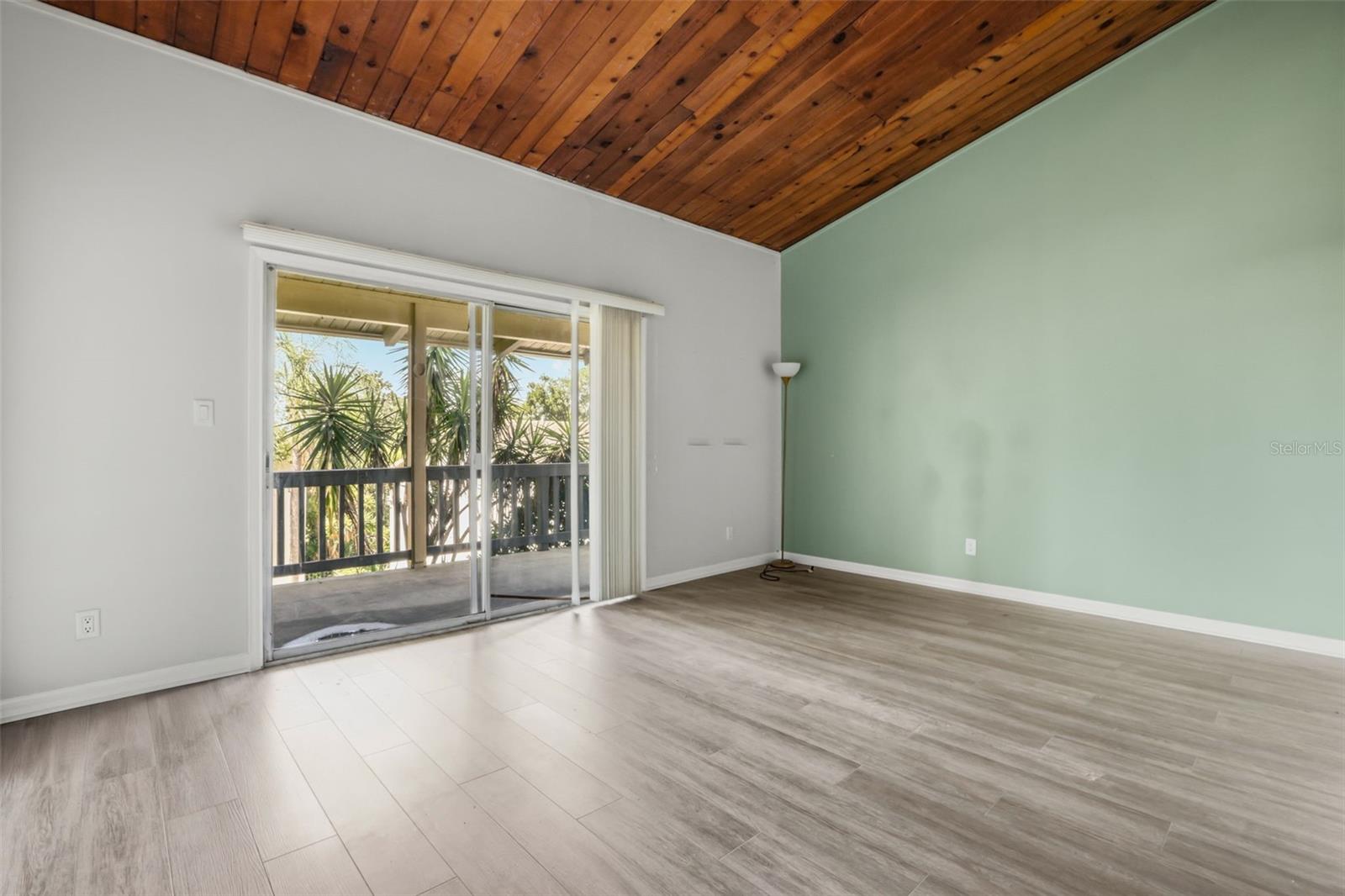 CAPISTRANO - Residential