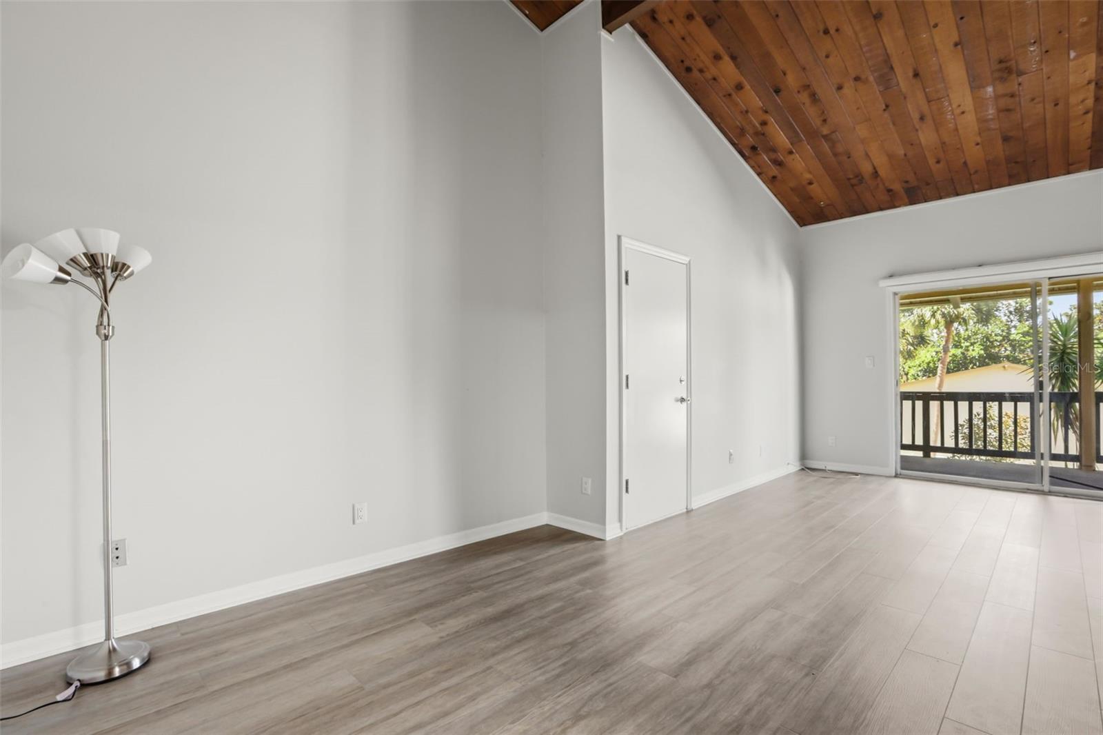 CAPISTRANO - Residential