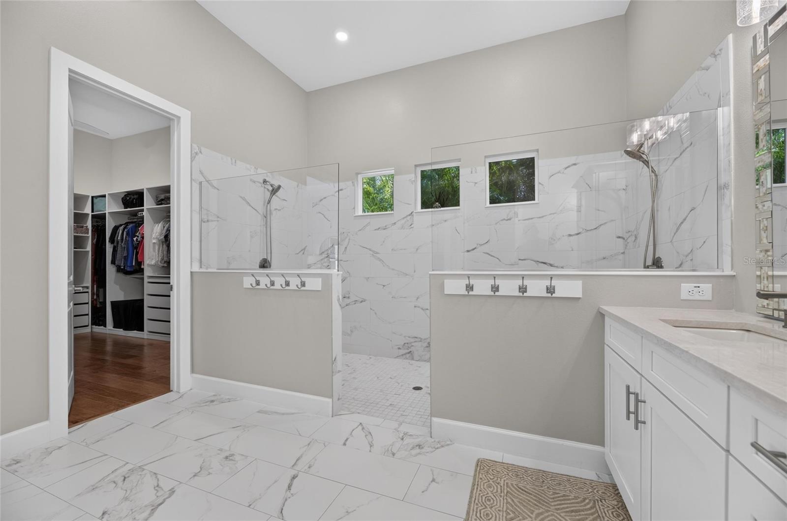 MIRABAY PH 3C-3 - Residential