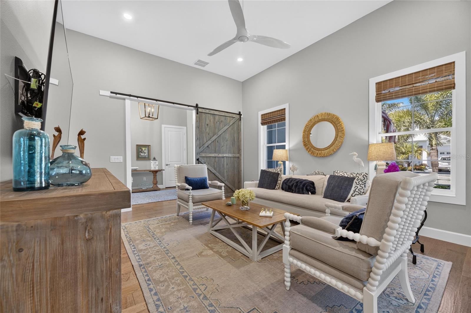 MIRABAY PH 3C-3 - Residential