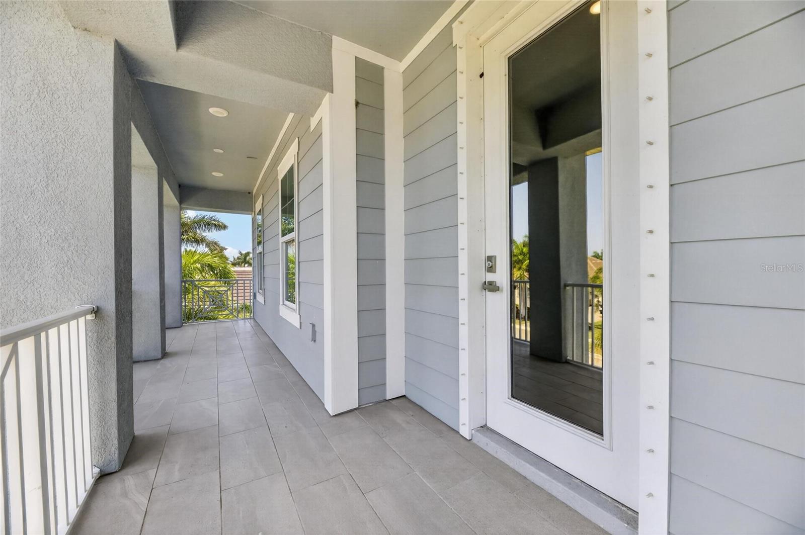 MIRABAY PH 3C-3 - Residential