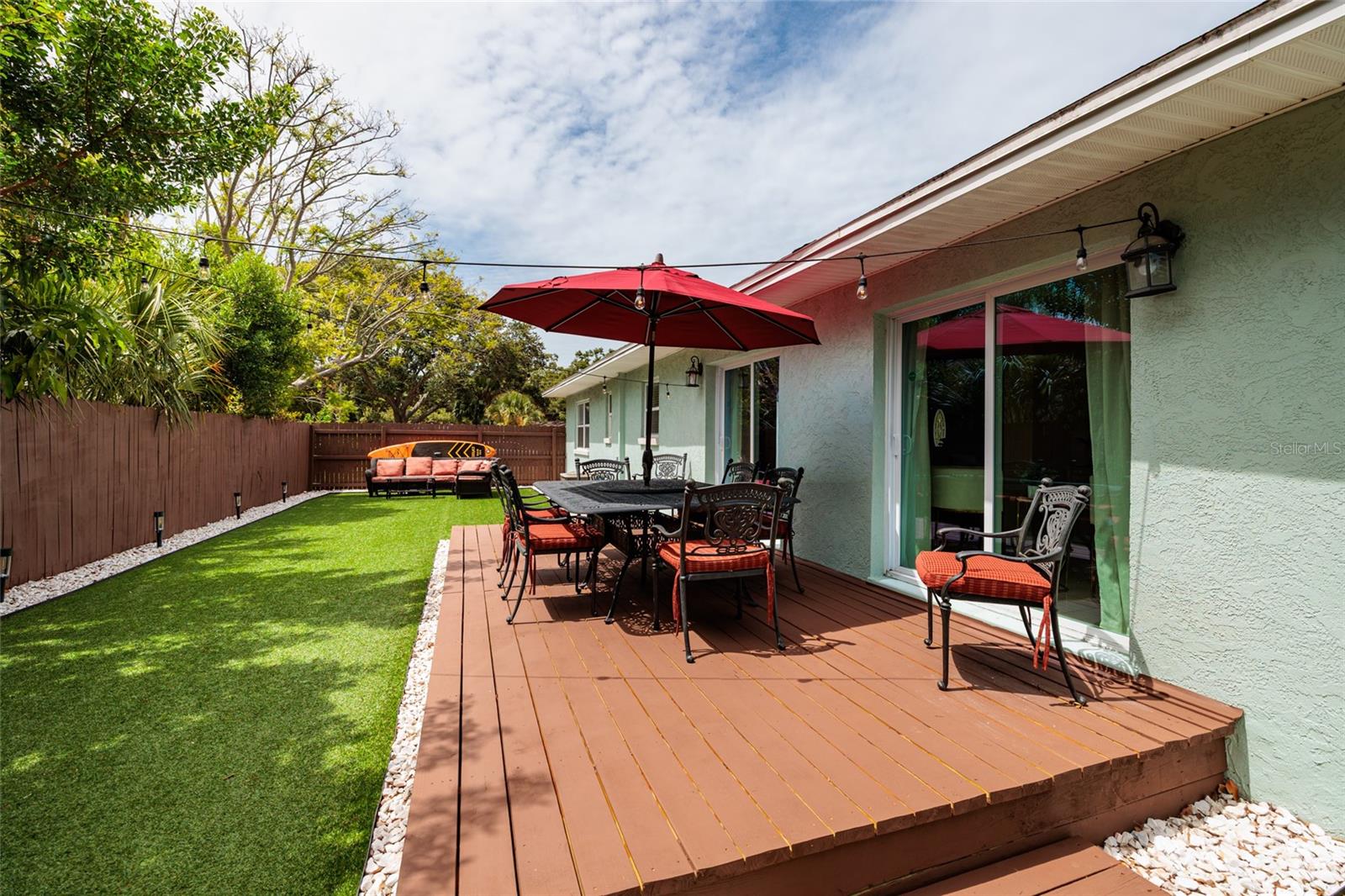 EAGLE CREST - Residential