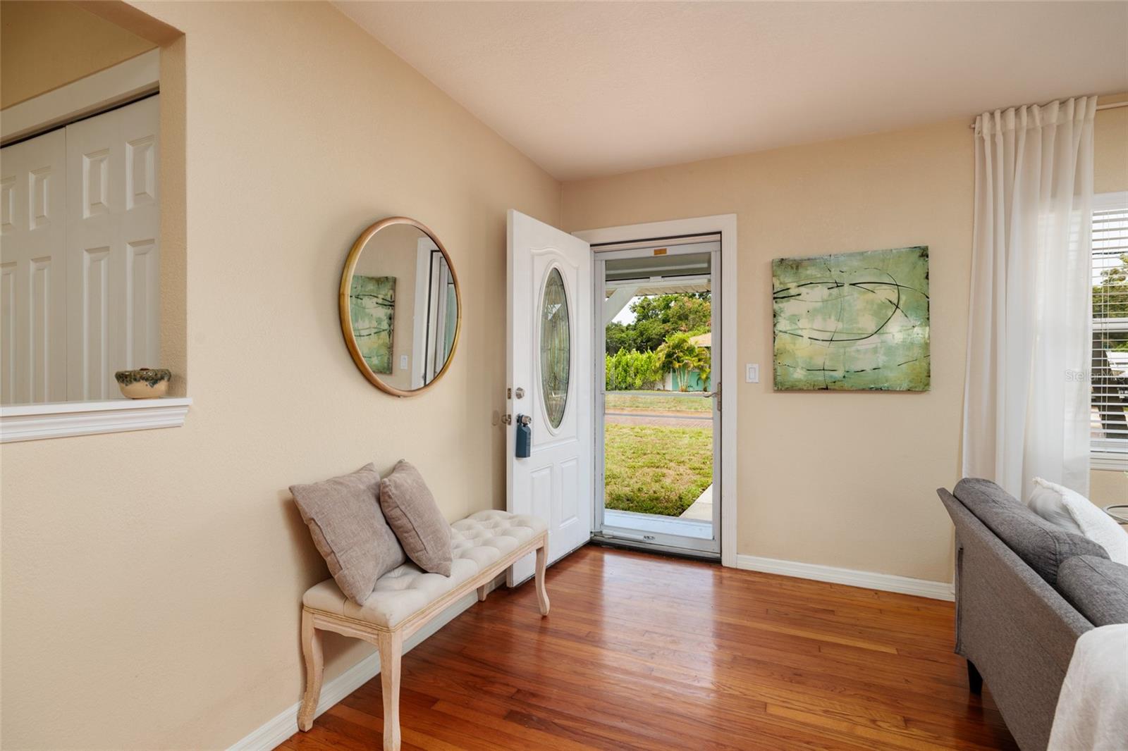 EAGLE CREST - Residential