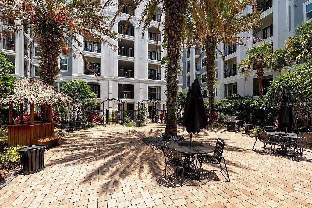 GRANDE DOWNTOWN - Residential Lease