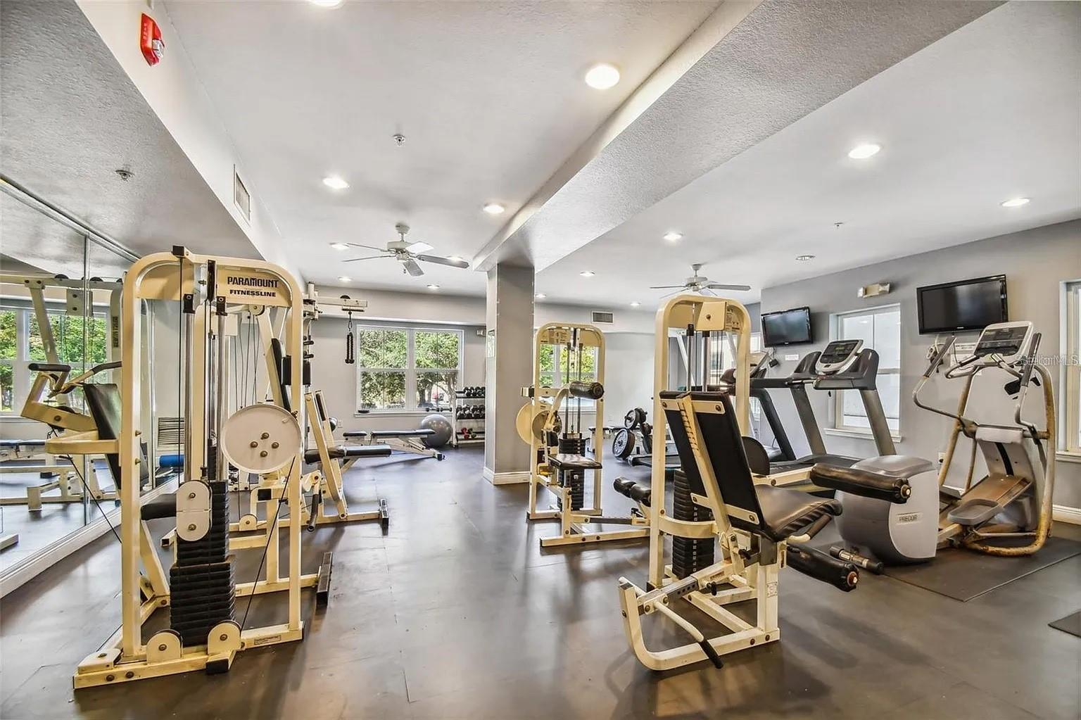 GRANDE DOWNTOWN - Residential Lease