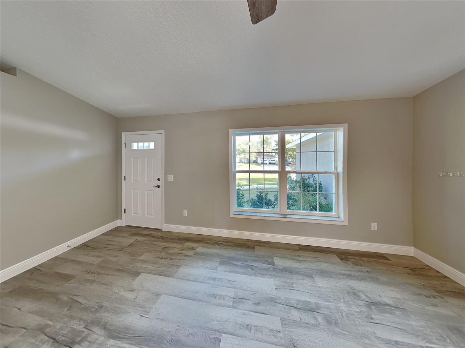 CITRUS SPGS UNIT 23 - Residential Lease