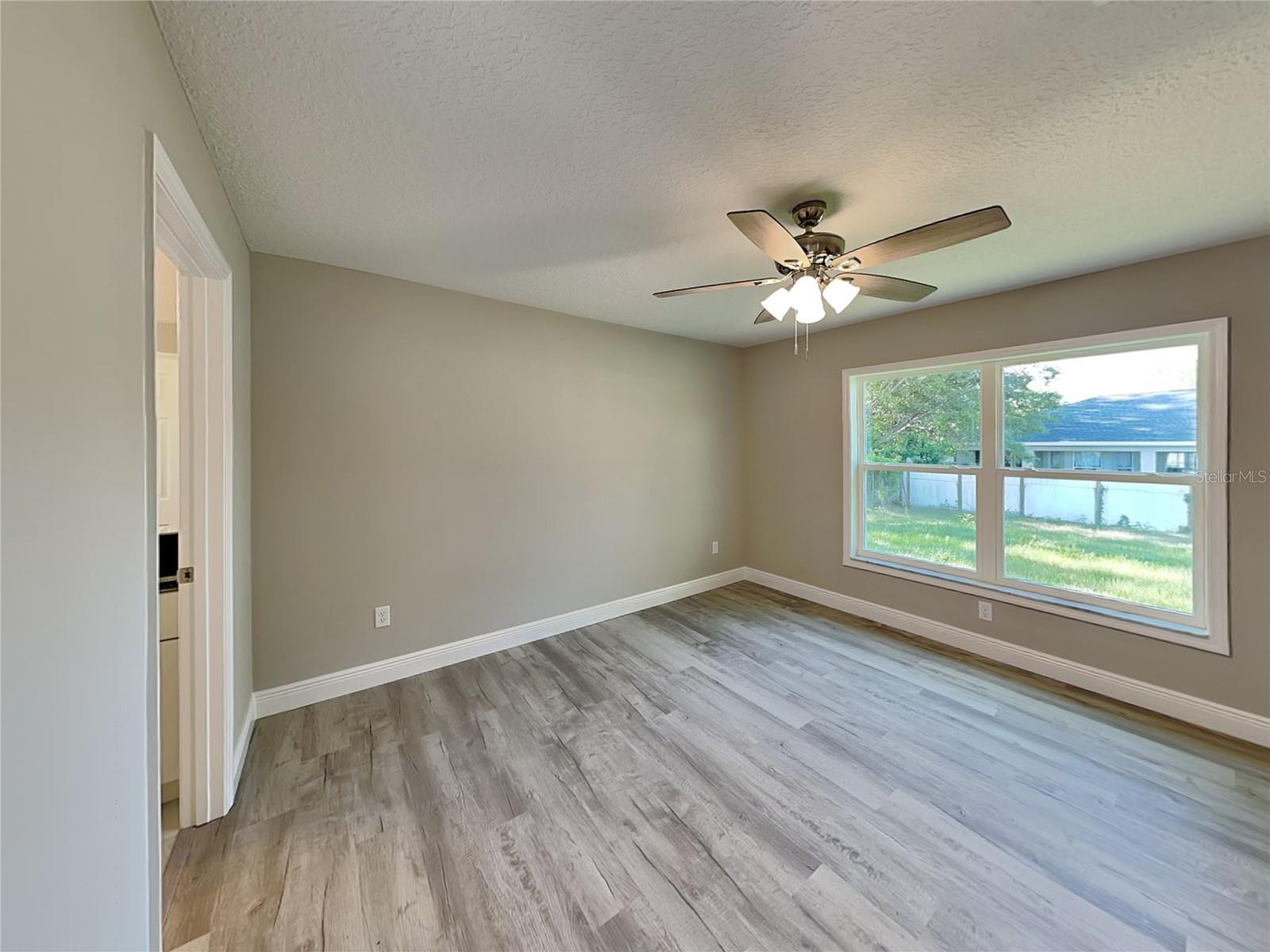 CITRUS SPGS UNIT 23 - Residential Lease
