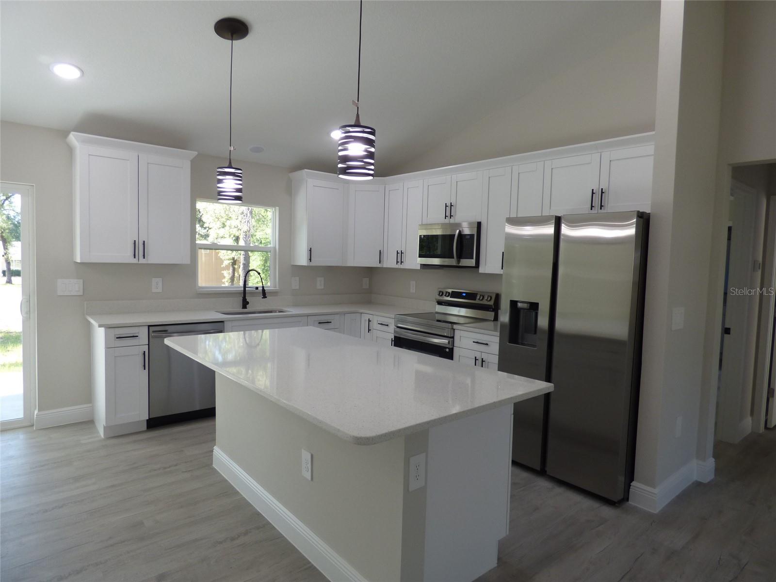 CITRUS SPGS UNIT 11 - Residential