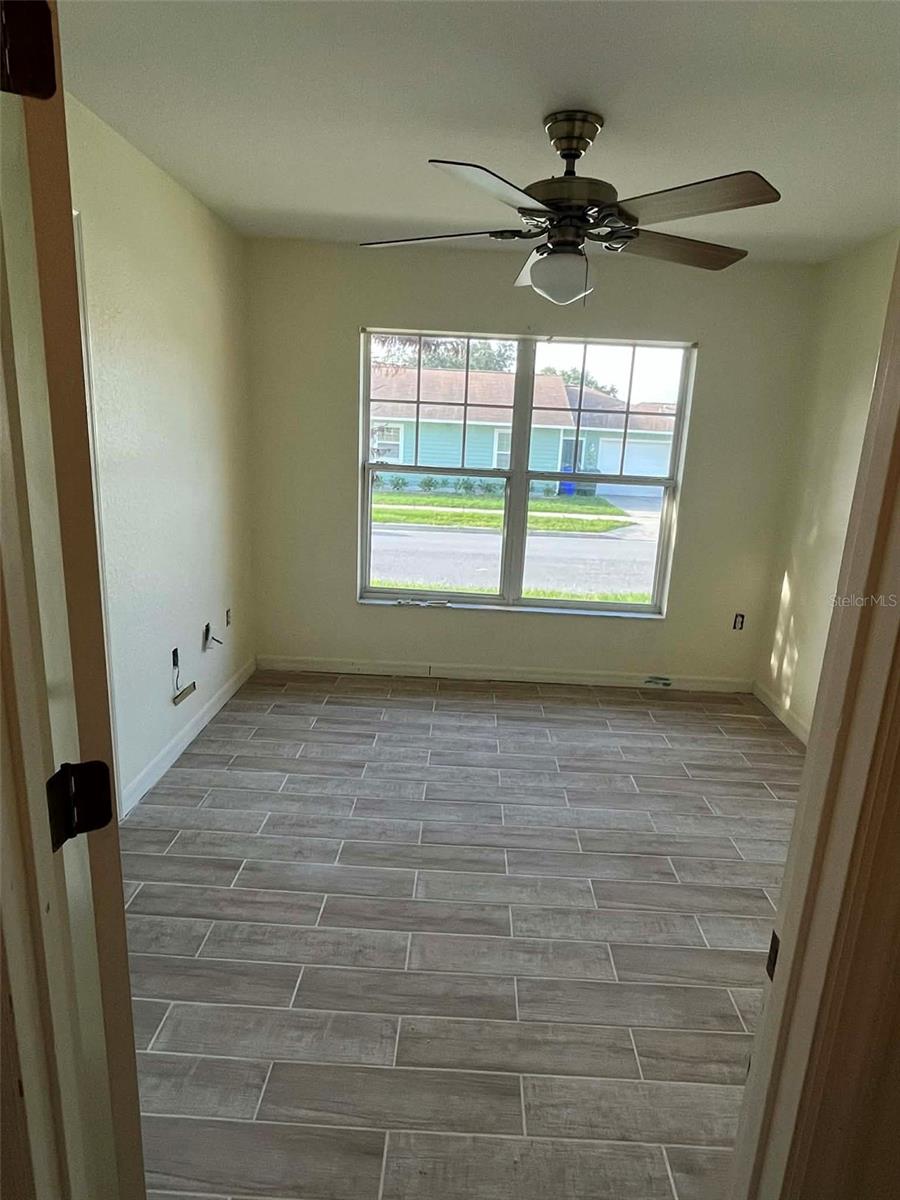 LAKE RIDGE - Residential