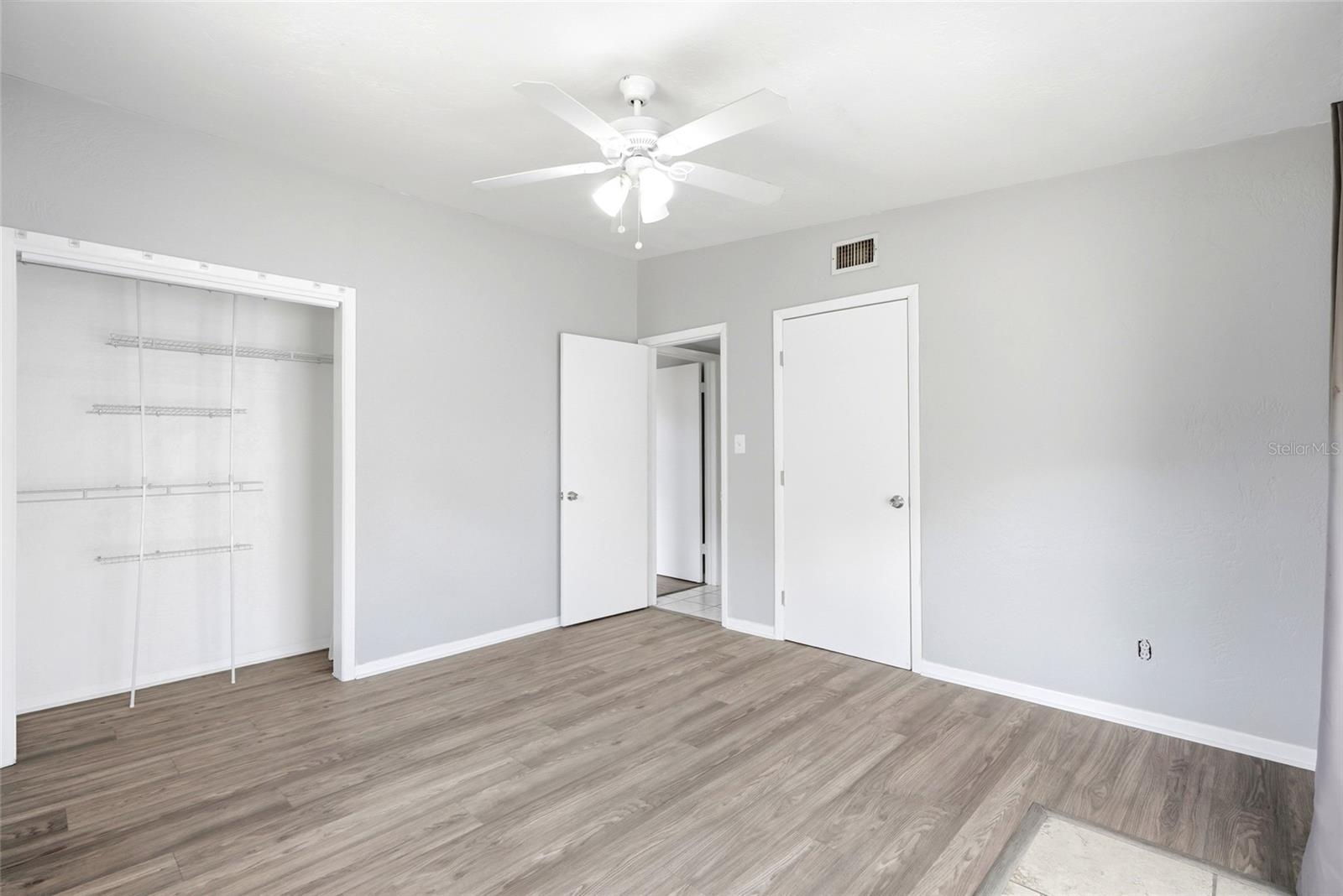 GULF GROVE - Residential