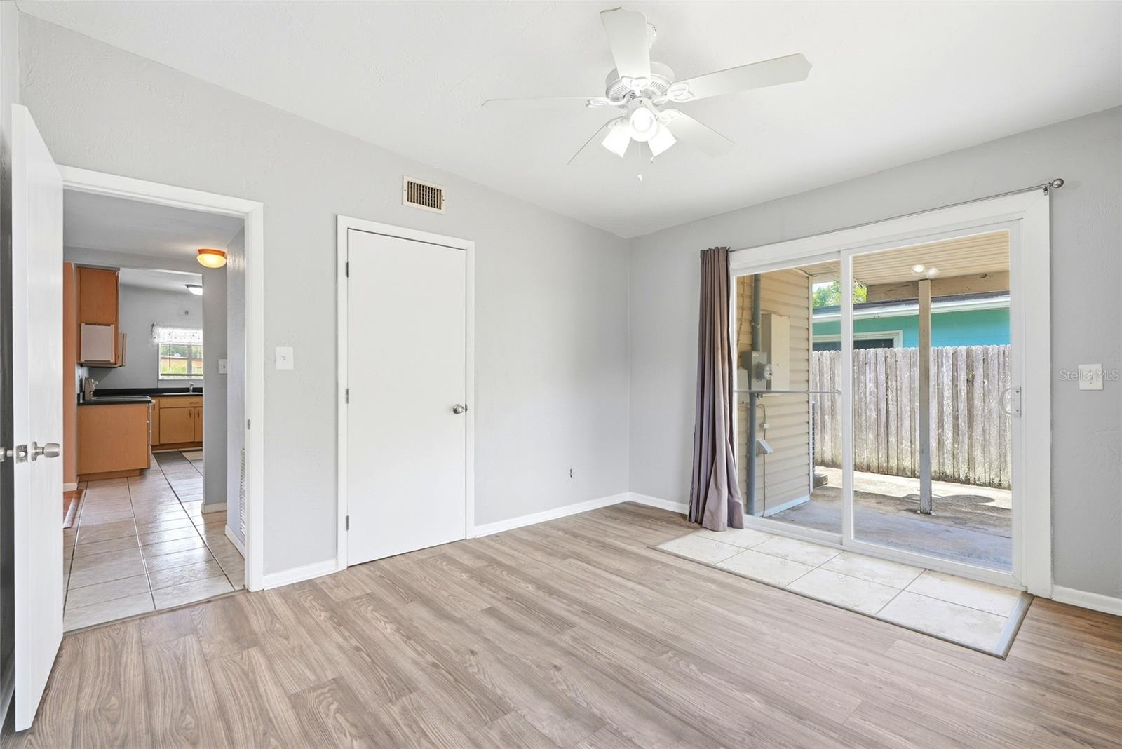 GULF GROVE - Residential