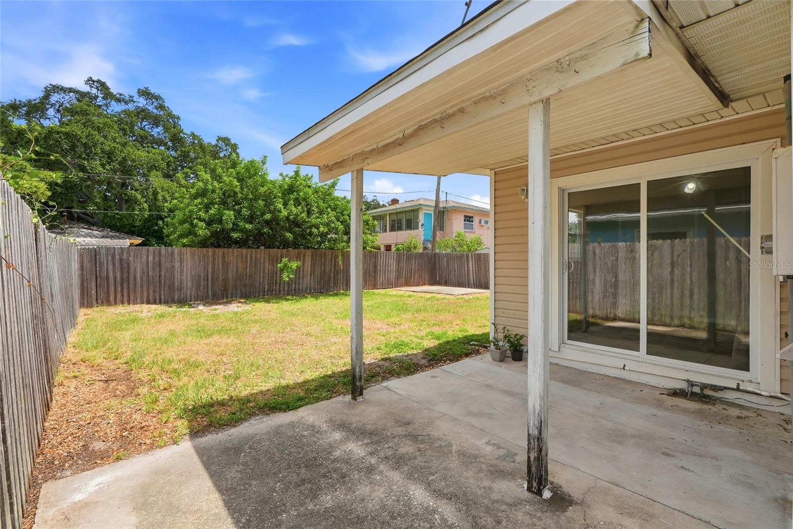 GULF GROVE - Residential