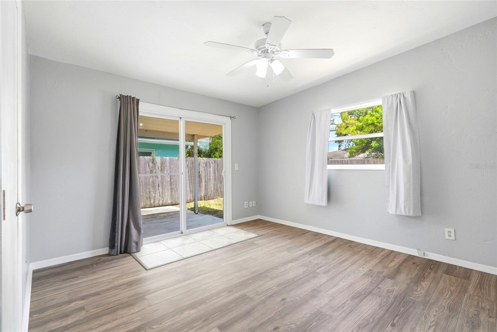 GULF GROVE - Residential