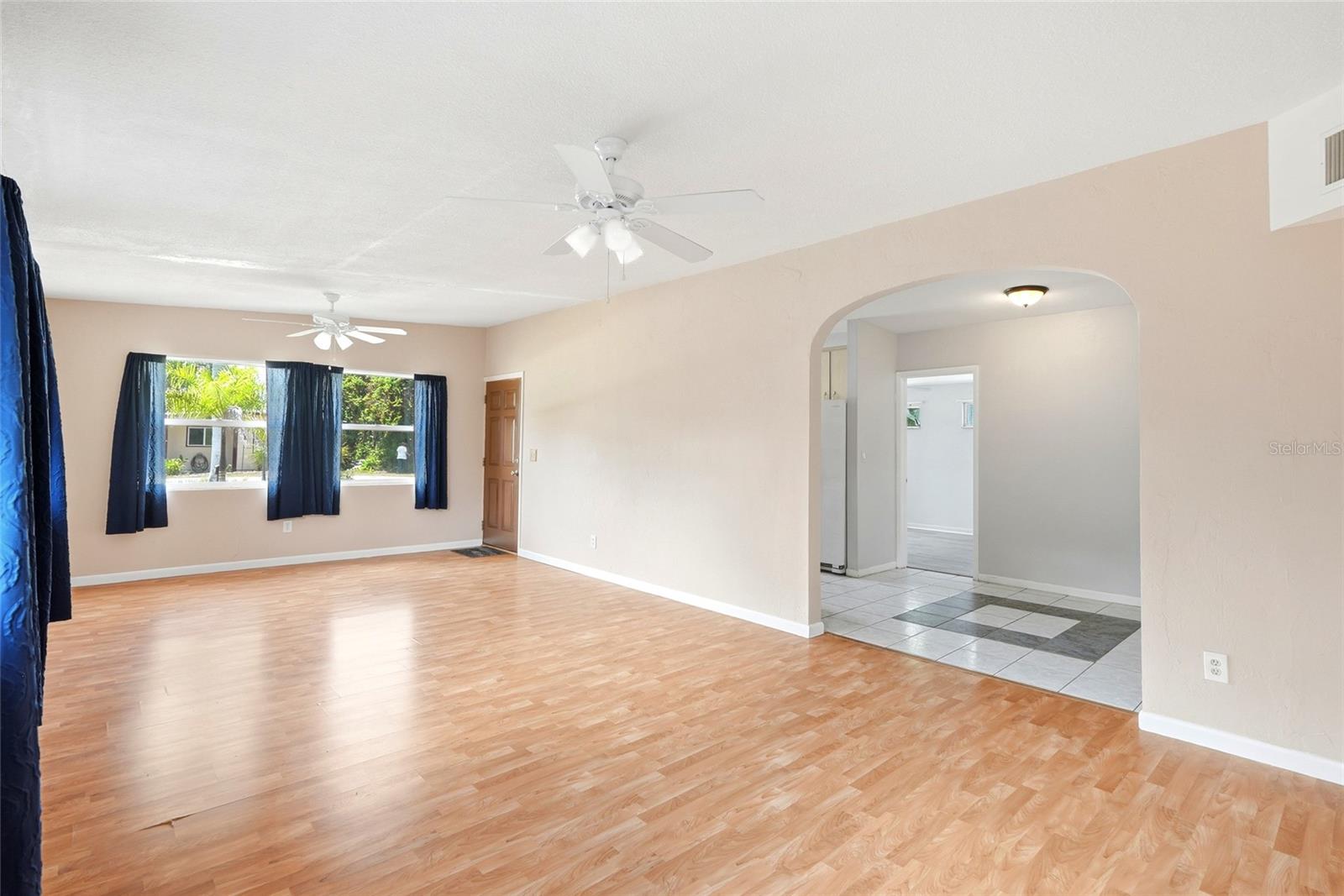 GULF GROVE - Residential