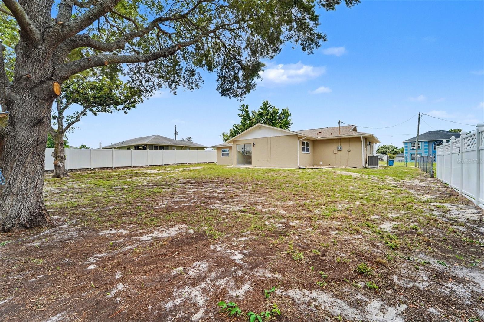 SPRING HILL - Residential