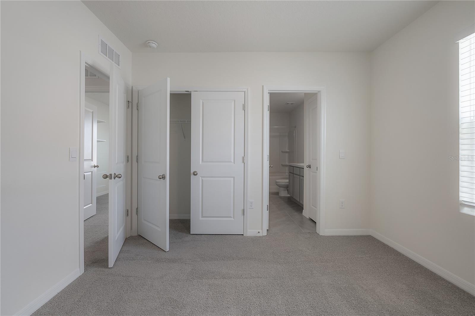 FOREST BROOKE PH 7A & 7B - Residential Lease