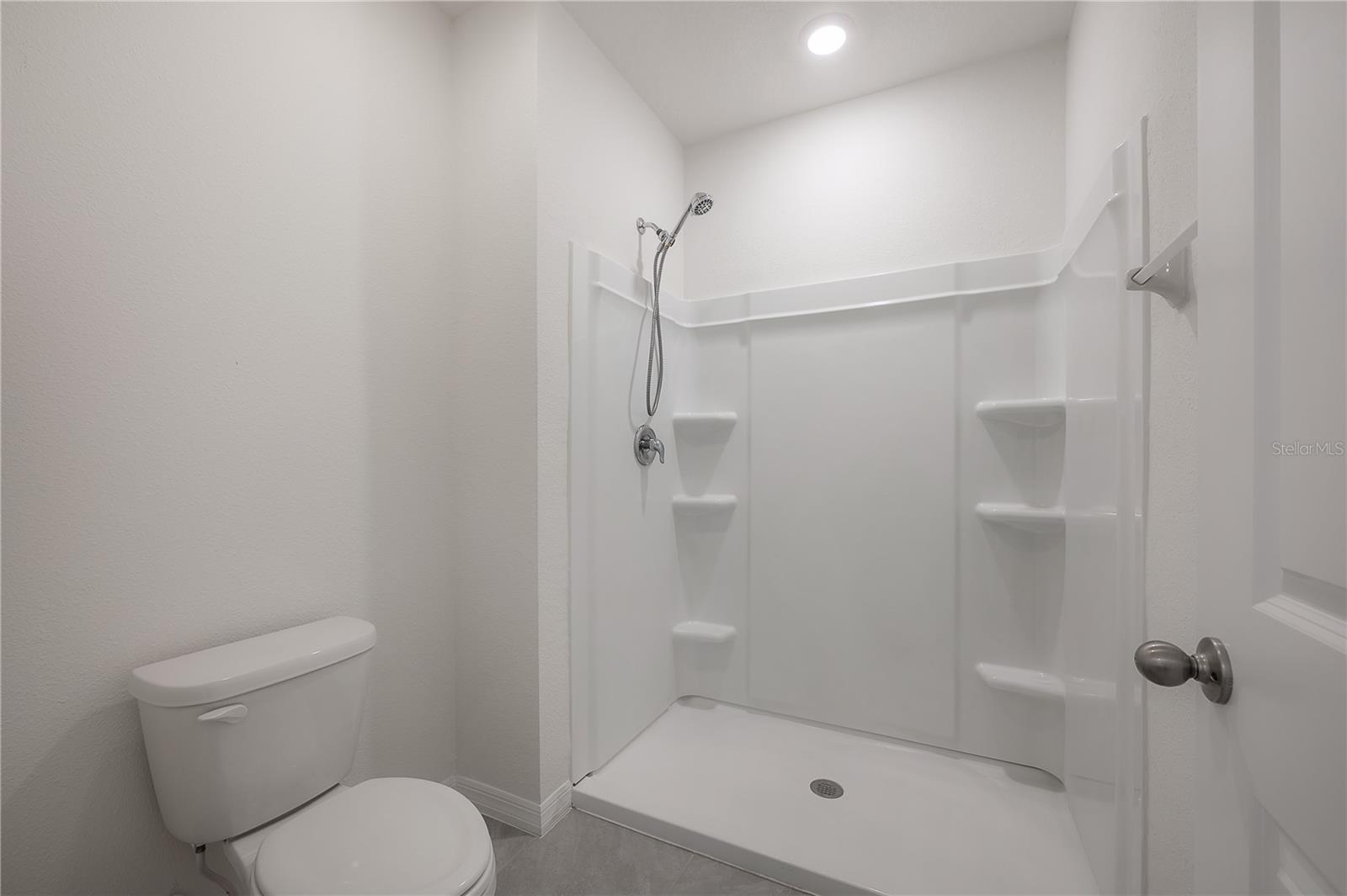 FOREST BROOKE PH 7A & 7B - Residential Lease