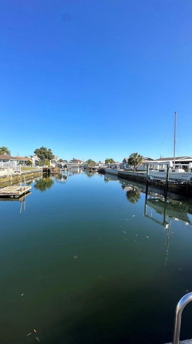 HUDSON BEACH ESTATES - Land