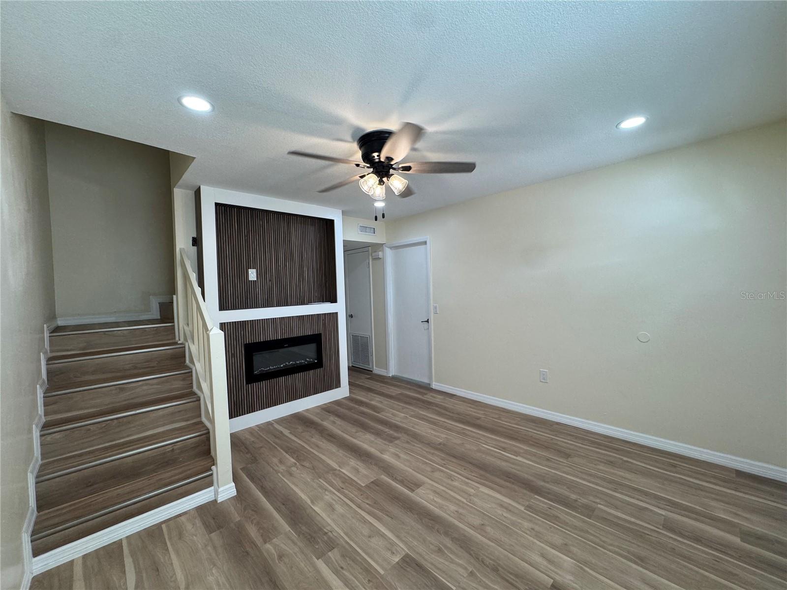 CLERMONT - Residential Lease