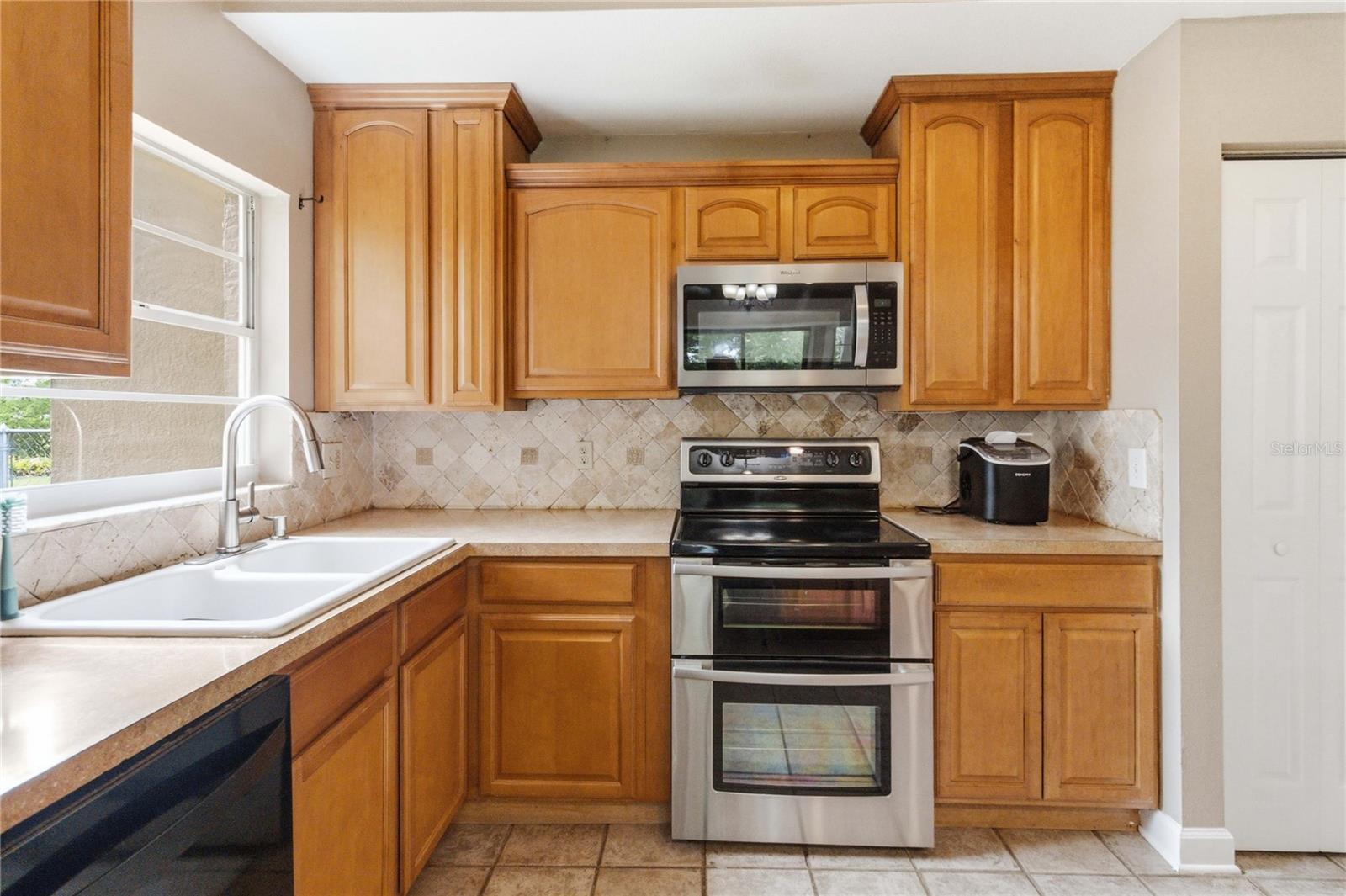 CANOE CREEK WOODS UNIT 7 - Residential