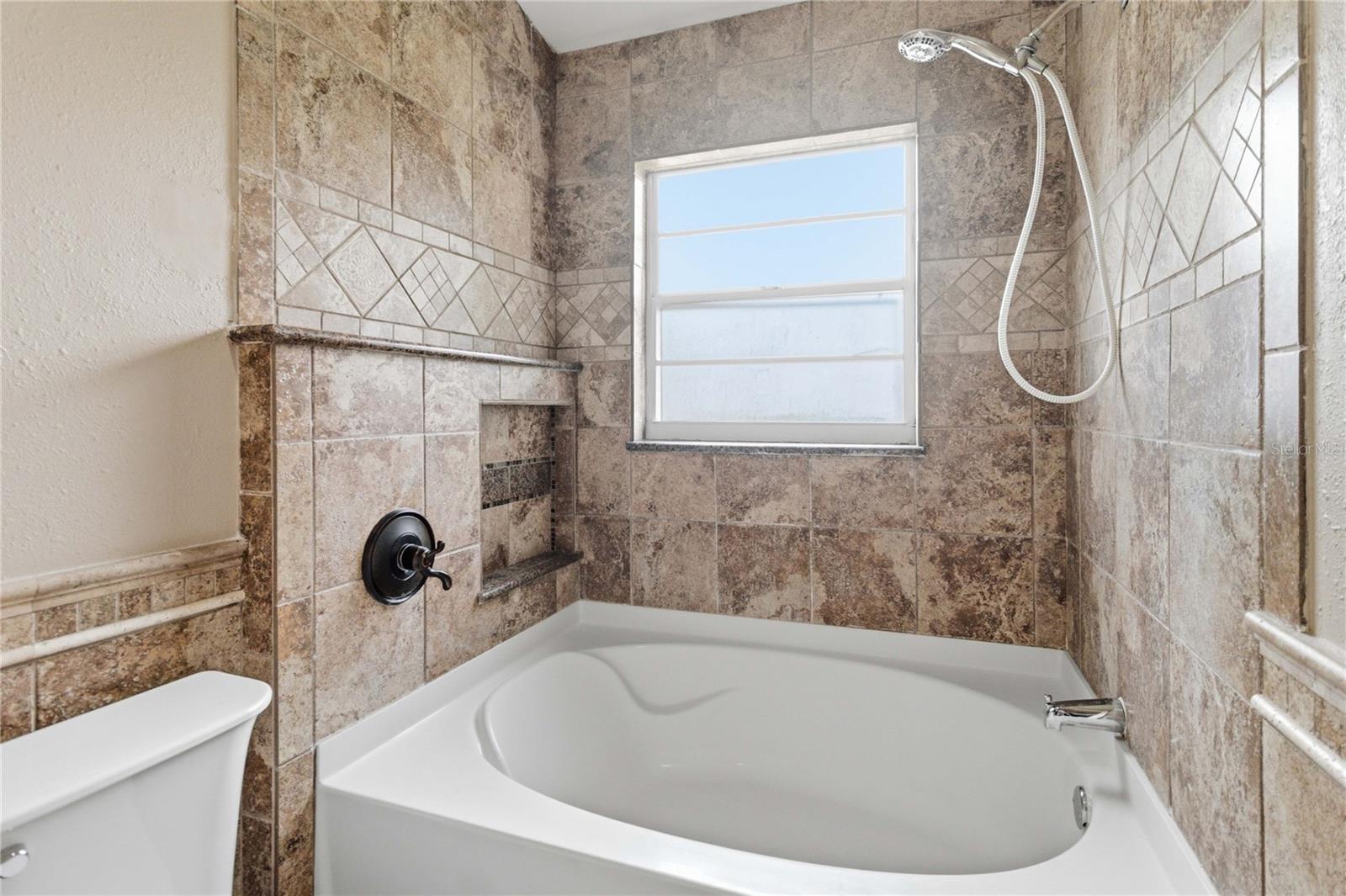 CANOE CREEK WOODS UNIT 7 - Residential