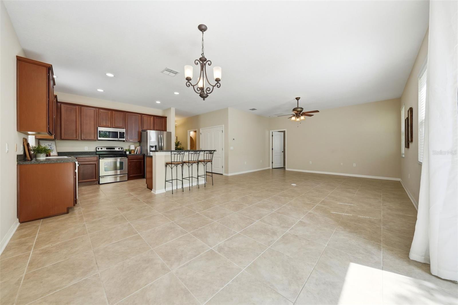 MISTY OAKS SUB - Residential