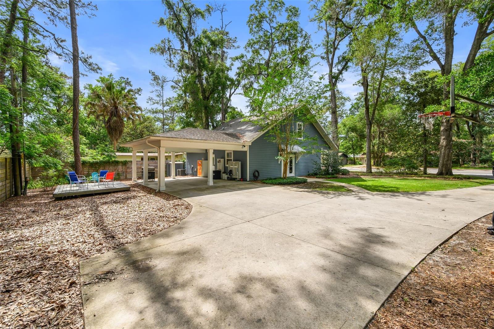 BLACK ACRES - Residential