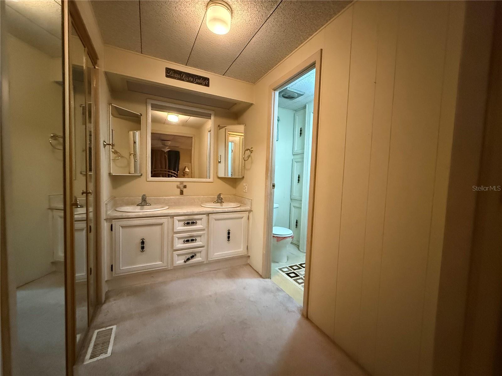 TIMBERWOODS ESTATES - Residential