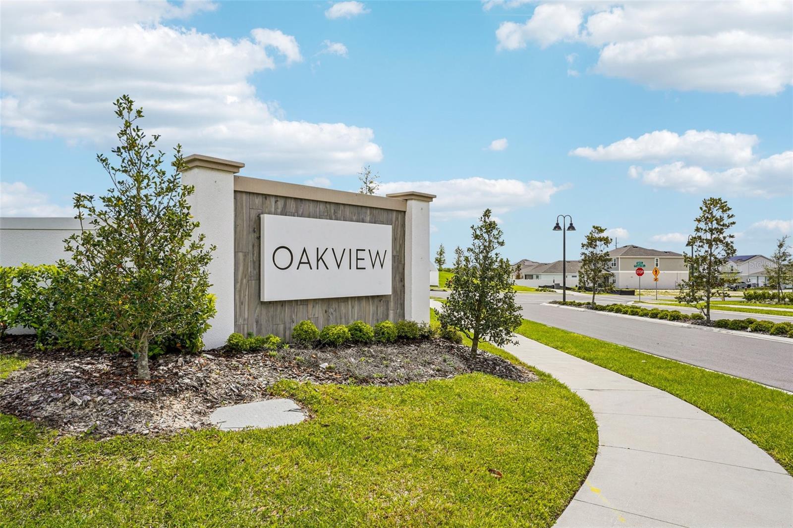 OAKVIEW - Residential