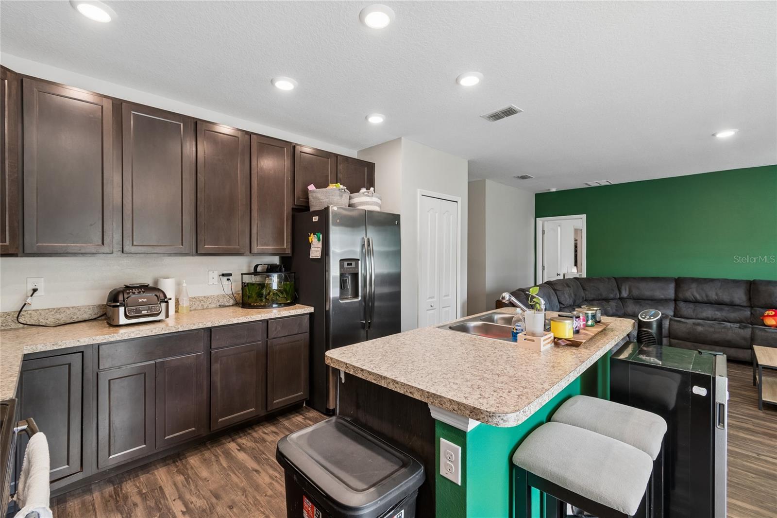 WEEKI WACHEE WOODLANDS - Residential