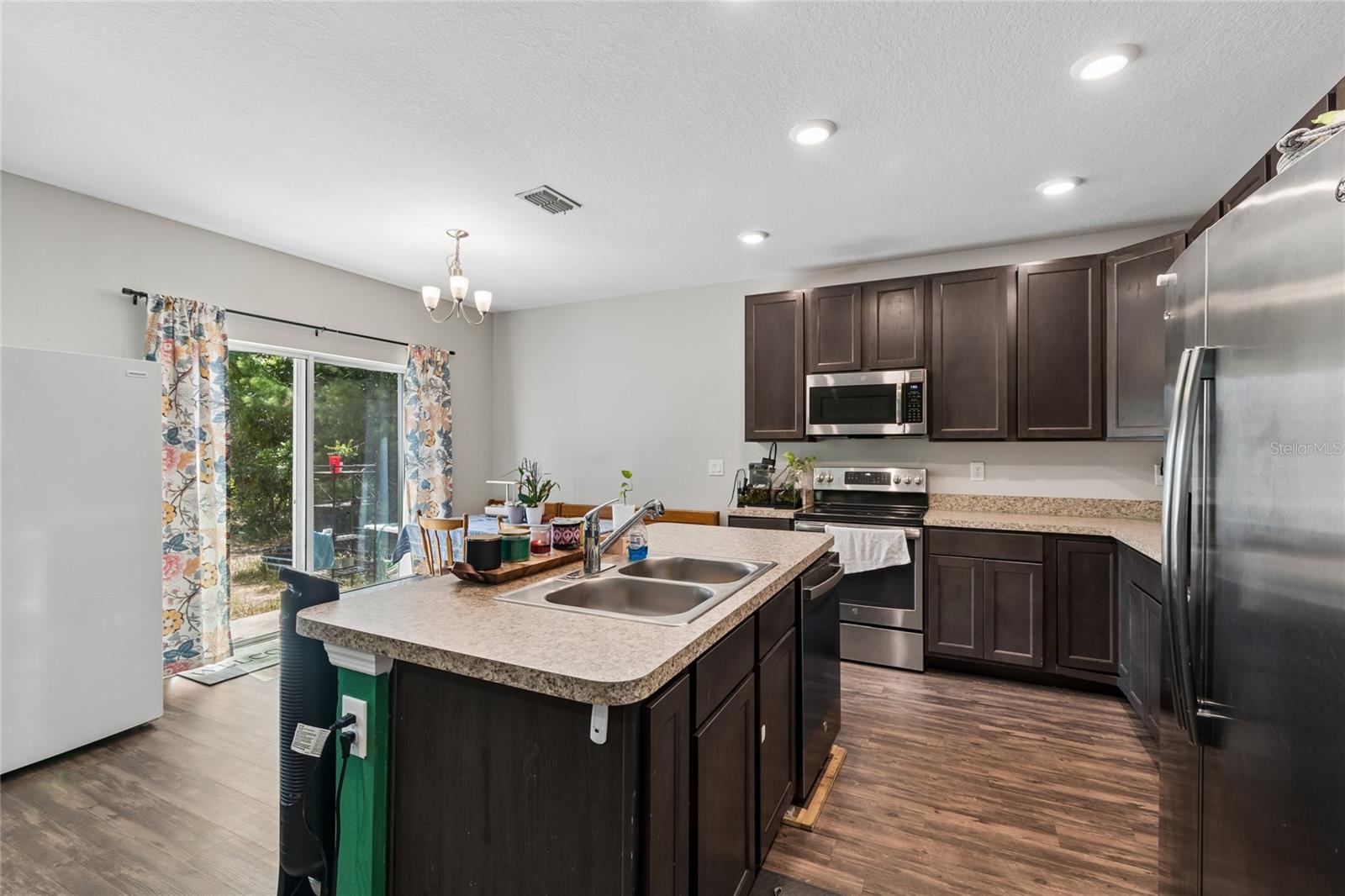 WEEKI WACHEE WOODLANDS - Residential