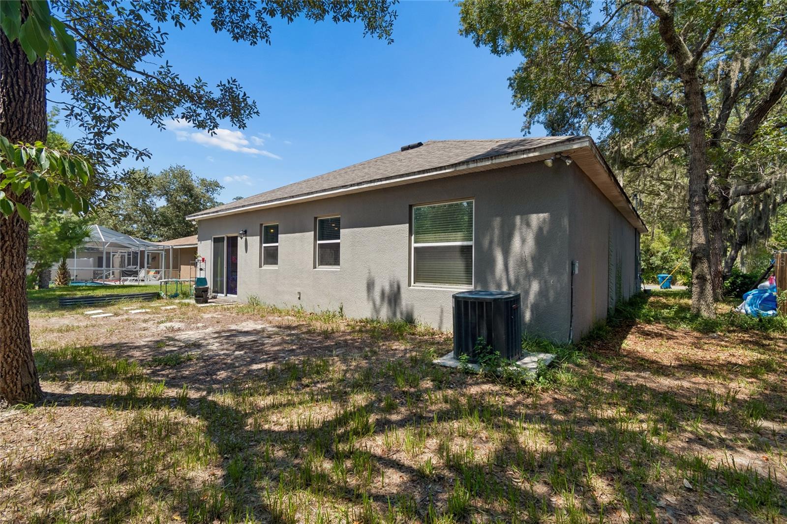 WEEKI WACHEE WOODLANDS - Residential