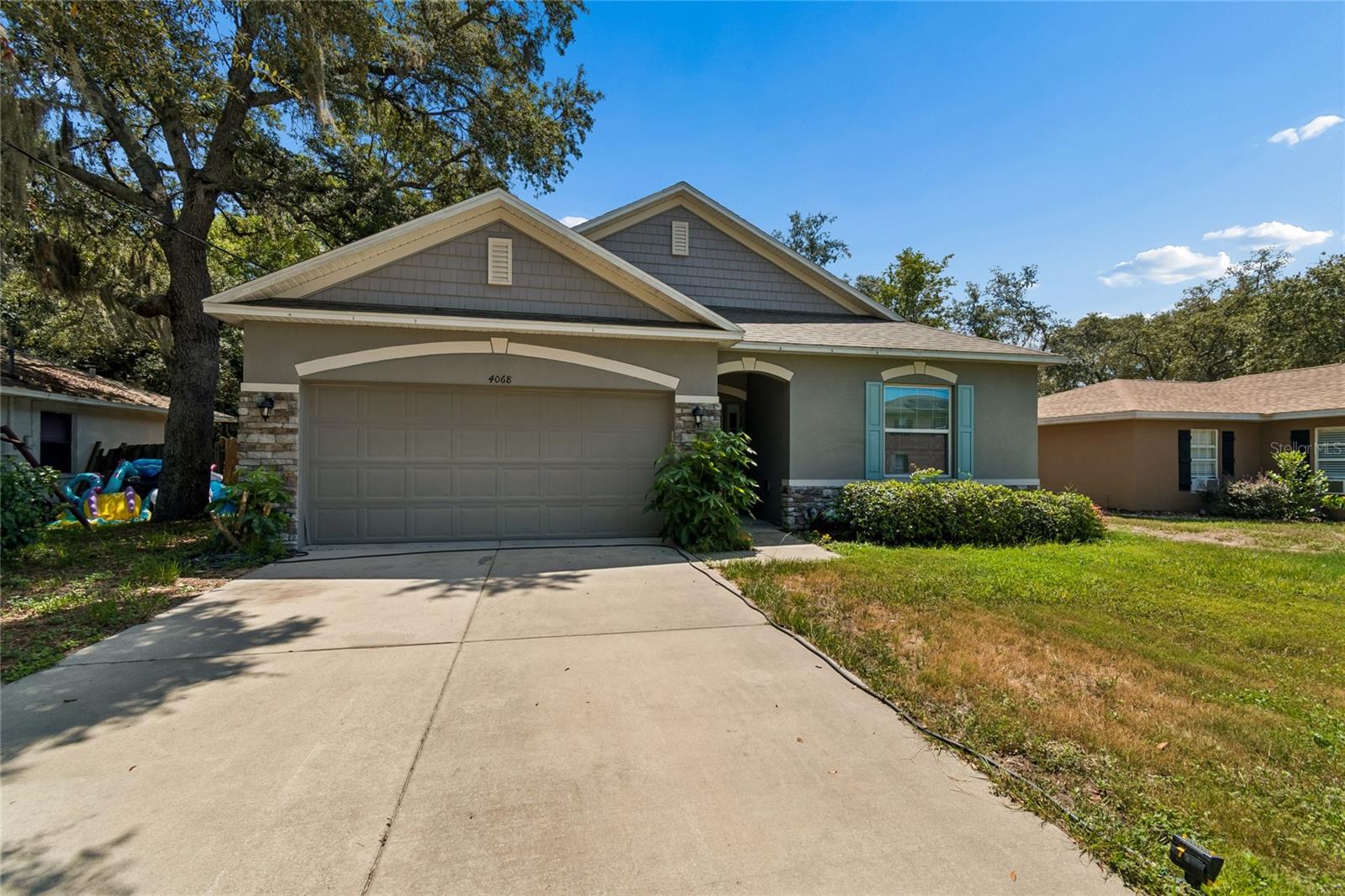 WEEKI WACHEE WOODLANDS - Residential
