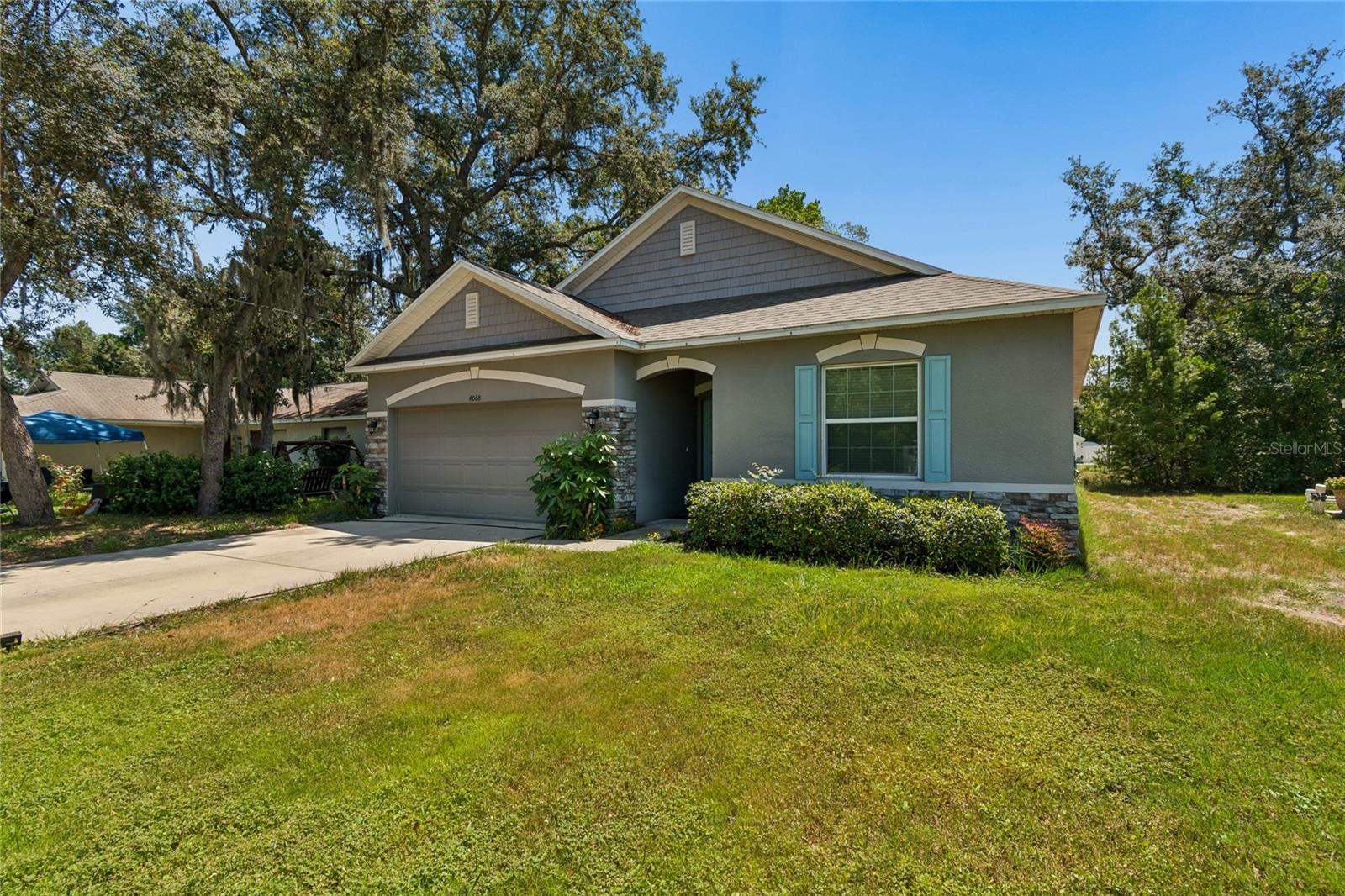 WEEKI WACHEE WOODLANDS - Residential